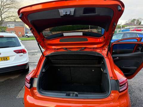 Renault Clio 1.0 TCe RS Line Hatchback 5dr Petrol Manual Euro 6 (s/s) (100 ps) - U79673