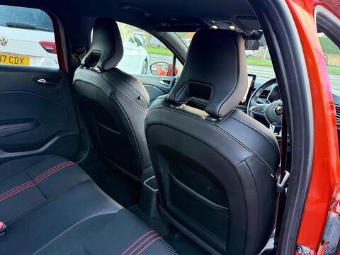 Renault Clio 1.0 TCe RS Line Hatchback 5dr Petrol Manual Euro 6 (s/s) (100 ps) - U79673