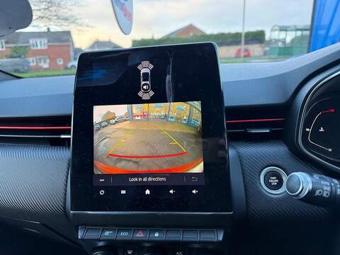 Renault Clio 1.0 TCe RS Line Hatchback 5dr Petrol Manual Euro 6 (s/s) (100 ps) - U79673