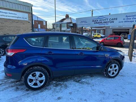 Ford Kuga 1.5T EcoBoost Zetec SUV 5dr Petrol Manual 2WD Euro 6 (s/s) (150 ps) - U79678
