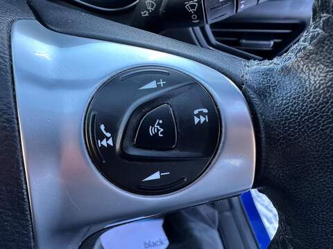 Ford Kuga 1.5T EcoBoost Zetec SUV 5dr Petrol Manual 2WD Euro 6 (s/s) (150 ps) - U79678