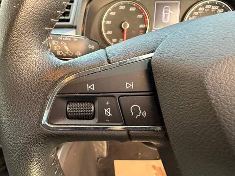 SEAT Arona 1.0 TSI GPF SE Technology SUV 5dr Petrol DSG Euro 6 (s/s) (115 ps) - U79679