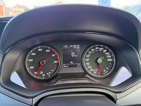 SEAT Arona 1.0 TSI GPF SE Technology SUV 5dr Petrol DSG Euro 6 (s/s) (115 ps) - U79679