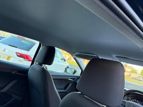 SEAT Arona 1.0 TSI GPF SE Technology SUV 5dr Petrol DSG Euro 6 (s/s) (115 ps) - U79679