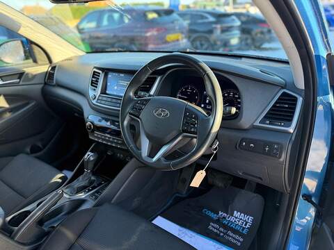 Hyundai TUCSON 2.0 CRDi SE Nav SUV 5dr Diesel Auto 4WD Euro 6 (185 ps) - U79685