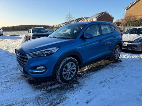 Hyundai TUCSON 2.0 CRDi SE Nav SUV 5dr Diesel Auto 4WD Euro 6 (185 ps) - U79685