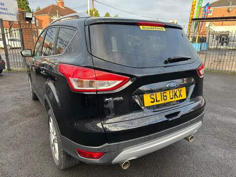Ford Kuga 2.0 TDCi Titanium AWD Euro 6 (s/s) 5dr - U79689