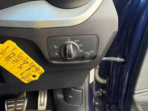 Audi Q2 1.5 TFSI CoD 35 Black Edition S Tronic Euro 6 (s/s) 5dr - U79692