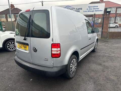 Volkswagen Caddy 1.6 TDI BlueMotion Tech C20 Panel Van 4dr Diesel Manual L1 H1 (139 g/km, 74 bhp) - U79696