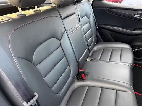 MG MG HS 1.5 T-GDI Excite SUV 5dr Petrol Manual Euro 6 (s/s) (162 ps) - U79698