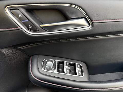 MG MG HS 1.5 T-GDI Excite SUV 5dr Petrol Manual Euro 6 (s/s) (162 ps) - U79698