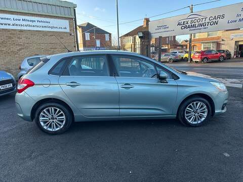 Citroen C4 1.6 HDi 16V VTR+ Hatchback 5dr Diesel Manual Euro 5 (90 ps) - U79704