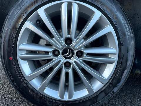 Citroen C4 1.6 HDi 16V VTR+ Hatchback 5dr Diesel Manual Euro 5 (90 ps) - U79704