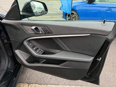 BMW 2 Series Gran Coupe 1.5 218i M Sport DCT Euro 6 (s/s) 4dr Saloon Automatic Petrol - U79705