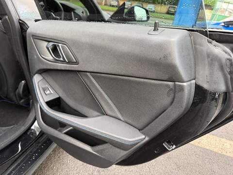 BMW 2 Series Gran Coupe 1.5 218i M Sport DCT Euro 6 (s/s) 4dr Saloon Automatic Petrol - U79705