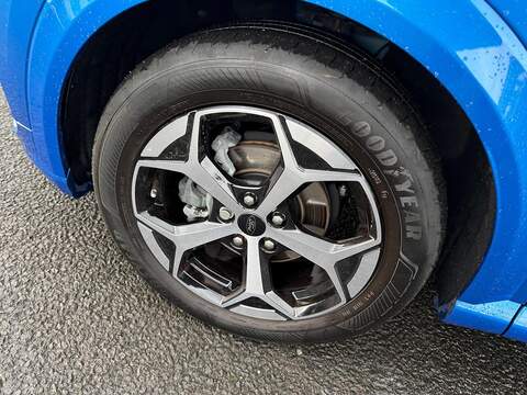Ford Puma 1.0T EcoBoost MHEV ST-Line Euro 6 (s/s) 5dr - U79713