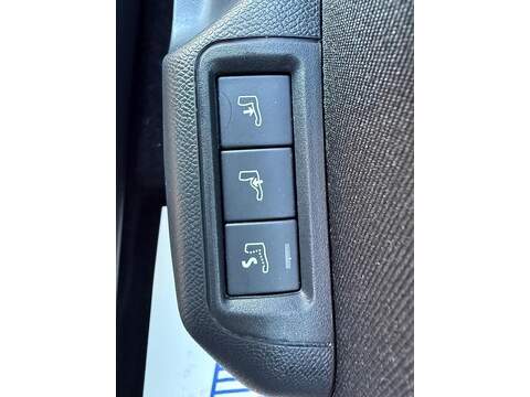 Vauxhall Mokka 1.2 Turbo Ultimate Auto Euro 6 (s/s) 5dr - U79714