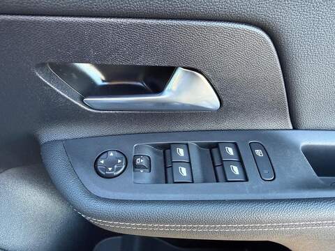 Vauxhall Mokka 1.2 Turbo Ultimate Auto Euro 6 (s/s) 5dr - U79714