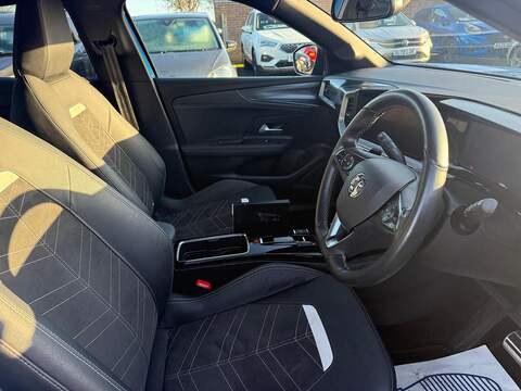 Vauxhall Mokka 1.2 Turbo Ultimate Auto Euro 6 (s/s) 5dr - U79714