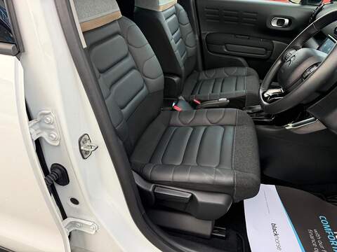 Citroen C3 Aircross 1.2 PureTech Shine Plus EAT6 Euro 6 (s/s) 5dr - U79715