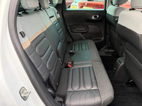 Citroen C3 Aircross 1.2 PureTech Shine Plus EAT6 Euro 6 (s/s) 5dr - U79715