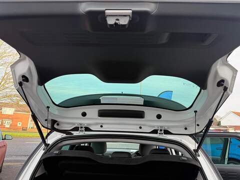 Citroen C3 Aircross 1.2 PureTech Shine Plus EAT6 Euro 6 (s/s) 5dr - U79715