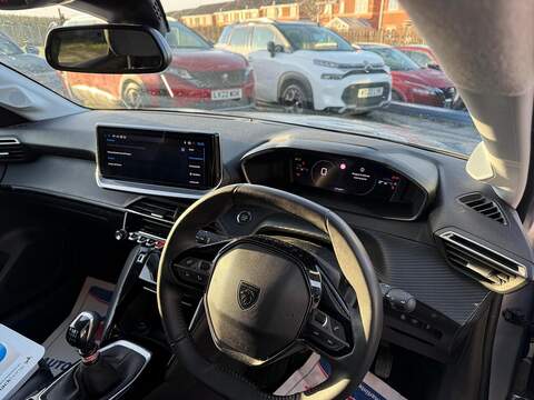 Peugeot 208 1.2 PureTech Allure Euro 6 (s/s) 5dr - U79717