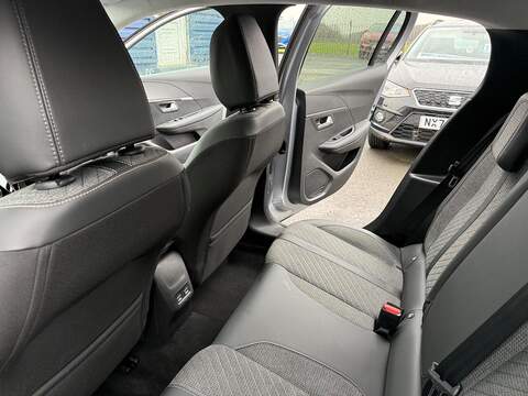 Peugeot 208 1.2 PureTech Allure Euro 6 (s/s) 5dr - U79717