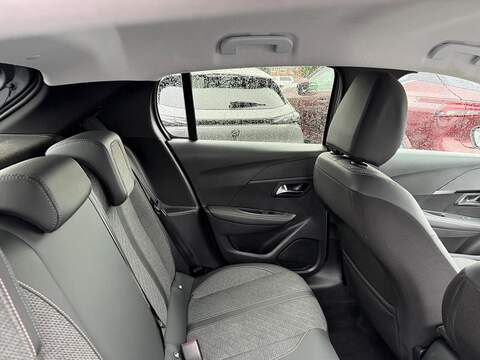 Peugeot 208 1.2 PureTech Allure Euro 6 (s/s) 5dr - U79717