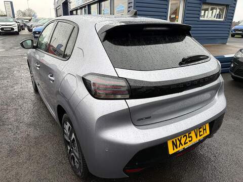 Peugeot 208 1.2 PureTech Allure Euro 6 (s/s) 5dr - U79717