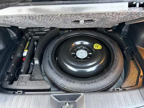 Nissan Juke 1.6 DIG-T Nismo RS SUV 5dr Petrol XTRON 4WD Euro 5 (214 ps) - U79718