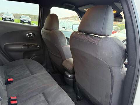 Nissan Juke 1.6 DIG-T Nismo RS SUV 5dr Petrol XTRON 4WD Euro 5 (214 ps) - U79718