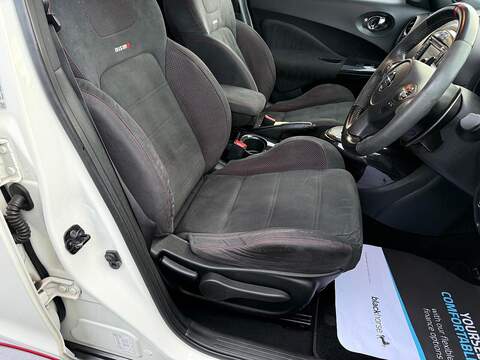 Nissan Juke 1.6 DIG-T Nismo RS SUV 5dr Petrol XTRON 4WD Euro 5 (214 ps) - U79718