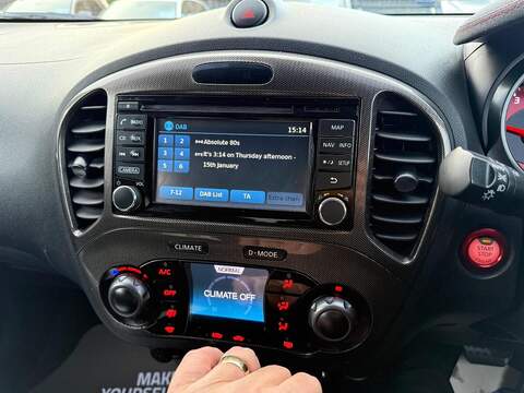 Nissan Juke 1.6 DIG-T Nismo RS SUV 5dr Petrol XTRON 4WD Euro 5 (214 ps) - U79718