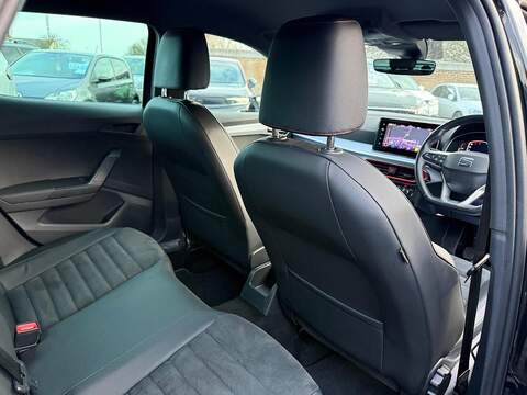 SEAT Ibiza 1.0 TSI FR Sport Euro 6 (s/s) 5dr - U79719