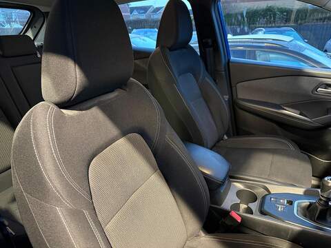 Nissan Qashqai 1.3 DIG-T MHEV Acenta Premium Euro 6 (s/s) 5dr - U79722