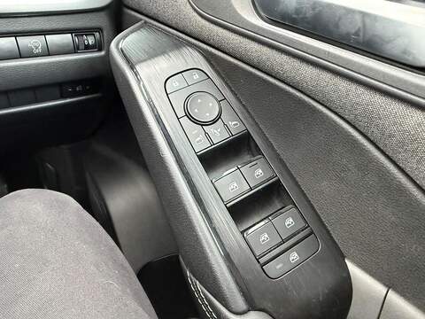 Nissan Qashqai 1.3 DIG-T MHEV Acenta Premium Euro 6 (s/s) 5dr - U79722