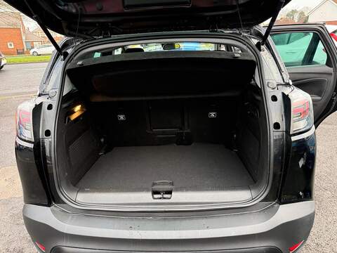 Vauxhall Crossland 1.5 Turbo D Ultimate Euro 6 (s/s) 5dr - U79723