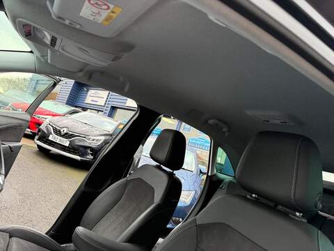 Vauxhall Crossland 1.5 Turbo D Ultimate Euro 6 (s/s) 5dr - U79723