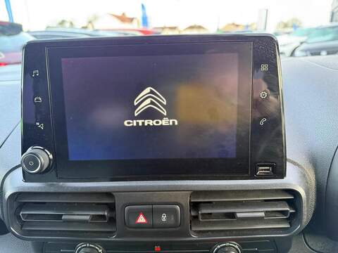 Citroen Berlingo 1.5 BlueHDi Flair M MPV 5dr Diesel EAT Euro 6 (s/s) (130 ps) - U79724