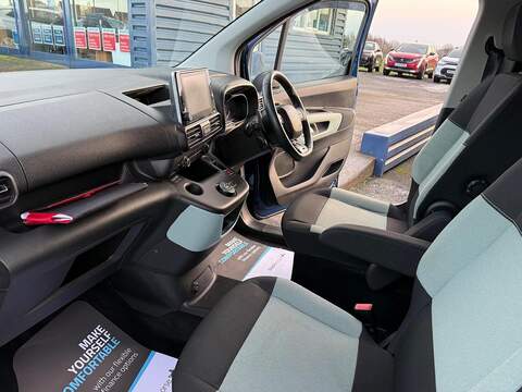 Citroen Berlingo 1.5 BlueHDi Flair M MPV 5dr Diesel EAT Euro 6 (s/s) (130 ps) - U79724