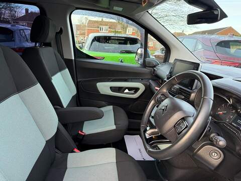 Citroen Berlingo 1.5 BlueHDi Flair M MPV 5dr Diesel EAT Euro 6 (s/s) (130 ps) - U79724