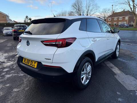 Vauxhall Grandland X 1.2 Turbo SE SUV 5dr Petrol Auto 8Spd Euro 6 (s/s) (130 ps) - U79726