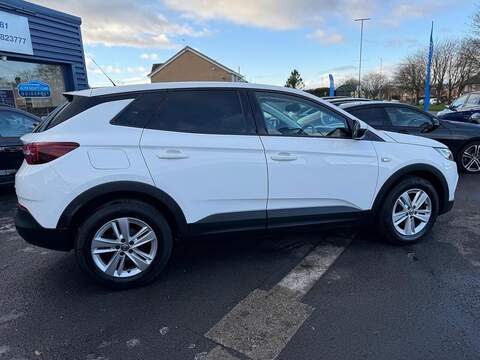 Vauxhall Grandland X 1.2 Turbo SE SUV 5dr Petrol Auto 8Spd Euro 6 (s/s) (130 ps) - U79726