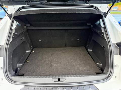 Vauxhall Grandland X 1.2 Turbo SE SUV 5dr Petrol Auto 8Spd Euro 6 (s/s) (130 ps) - U79726