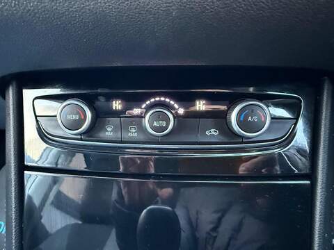 Vauxhall Grandland X 1.2 Turbo SE SUV 5dr Petrol Auto 8Spd Euro 6 (s/s) (130 ps) - U79726