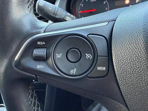 Vauxhall Grandland X 1.2 Turbo SE SUV 5dr Petrol Auto 8Spd Euro 6 (s/s) (130 ps) - U79726