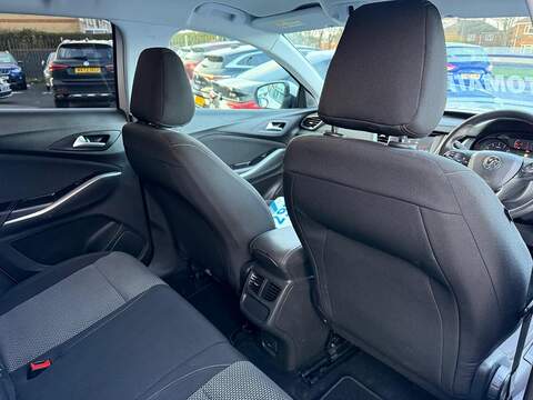 Vauxhall Grandland X 1.2 Turbo SE SUV 5dr Petrol Auto 8Spd Euro 6 (s/s) (130 ps) - U79726