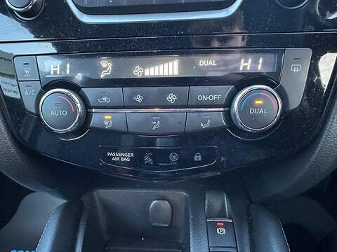 Nissan Qashqai 1.5 dCi Acenta Euro 6 (s/s) 5dr - U79729