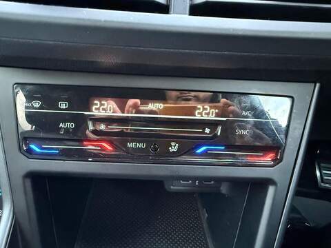 Volkswagen Polo 1.0 TSI R-Line Euro 6 (s/s) 5dr Hatchback 1.0 Manual Petrol - U79734